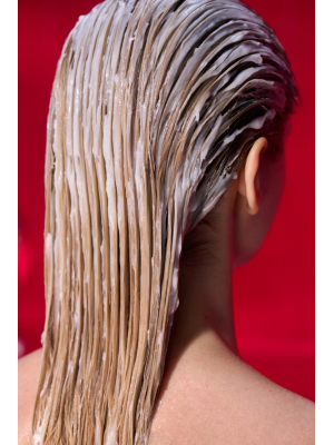 Hair in Balance by ONLYBIO Kolor Odżywka wygładzająco-ochraniająca kolor 200 ml